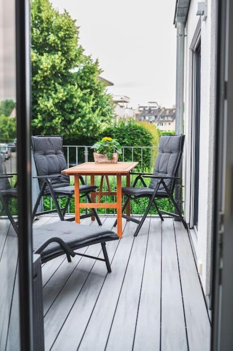 Traumwohnung Im Koelner Sueden Hürth Exterior foto